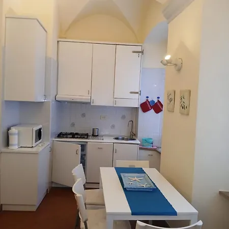 A Little Gem In The Old Center... Apartment Lerici