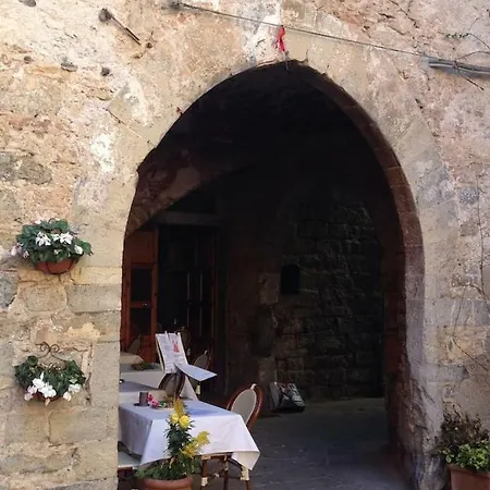 A Little Gem In The Old Center... Lerici
